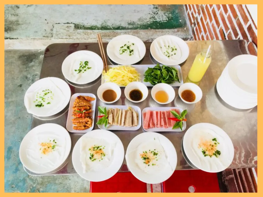 Món Ngon Đà Lạt 18 Banh uot xep chong