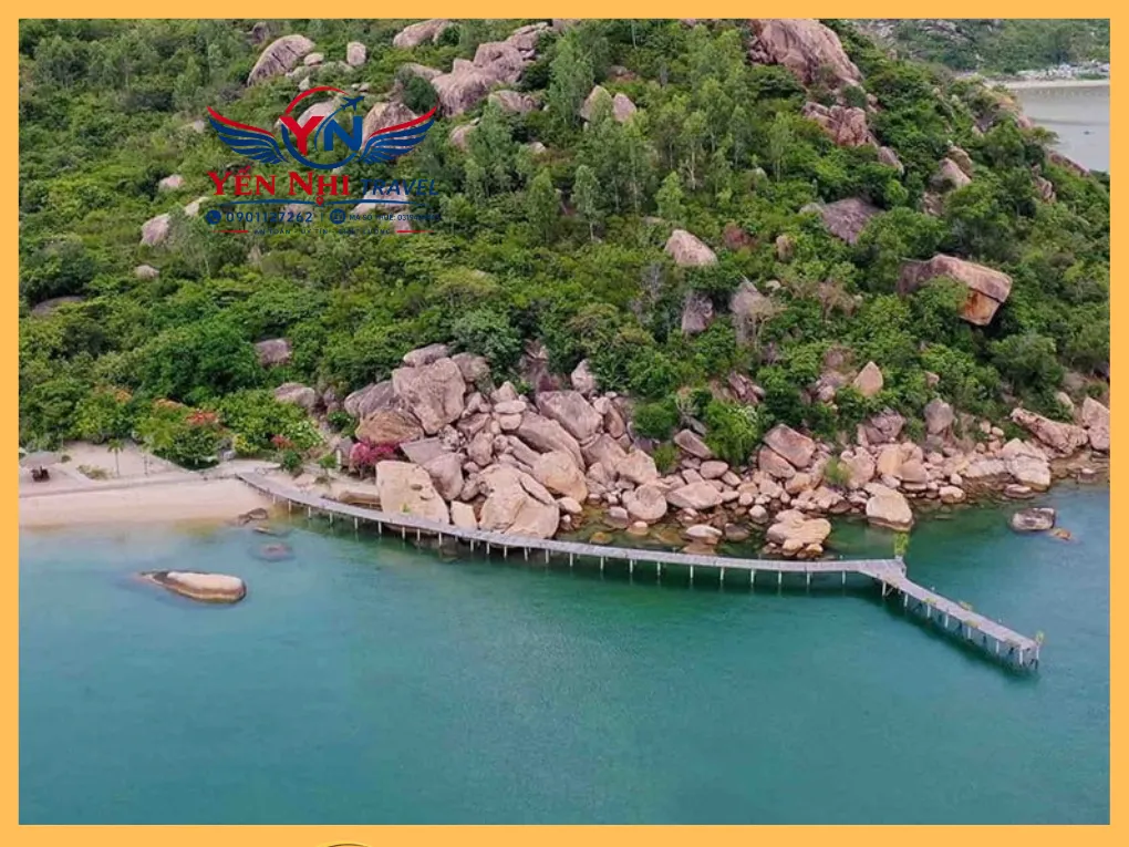 Kinh Nghiệm Du Lịch Cam Ranh — Ăn Gì, Chơi Gì, Ở Đâu ? 17 Bai Dai Cam Ranh — Ve dep ngu quen