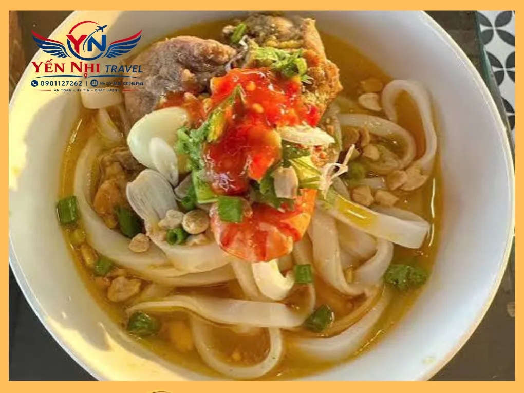 Kinh Nghiệm Du Lịch Cam Ranh — Ăn Gì, Chơi Gì, Ở Đâu ? 26 Mi Quang Cam Ranh